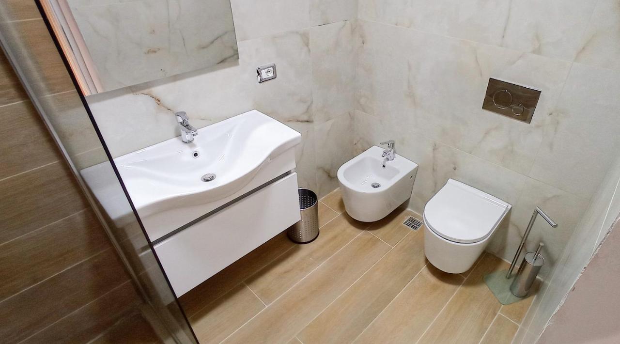 Piazza_Apartments_Tiranë Eksteriør bilde